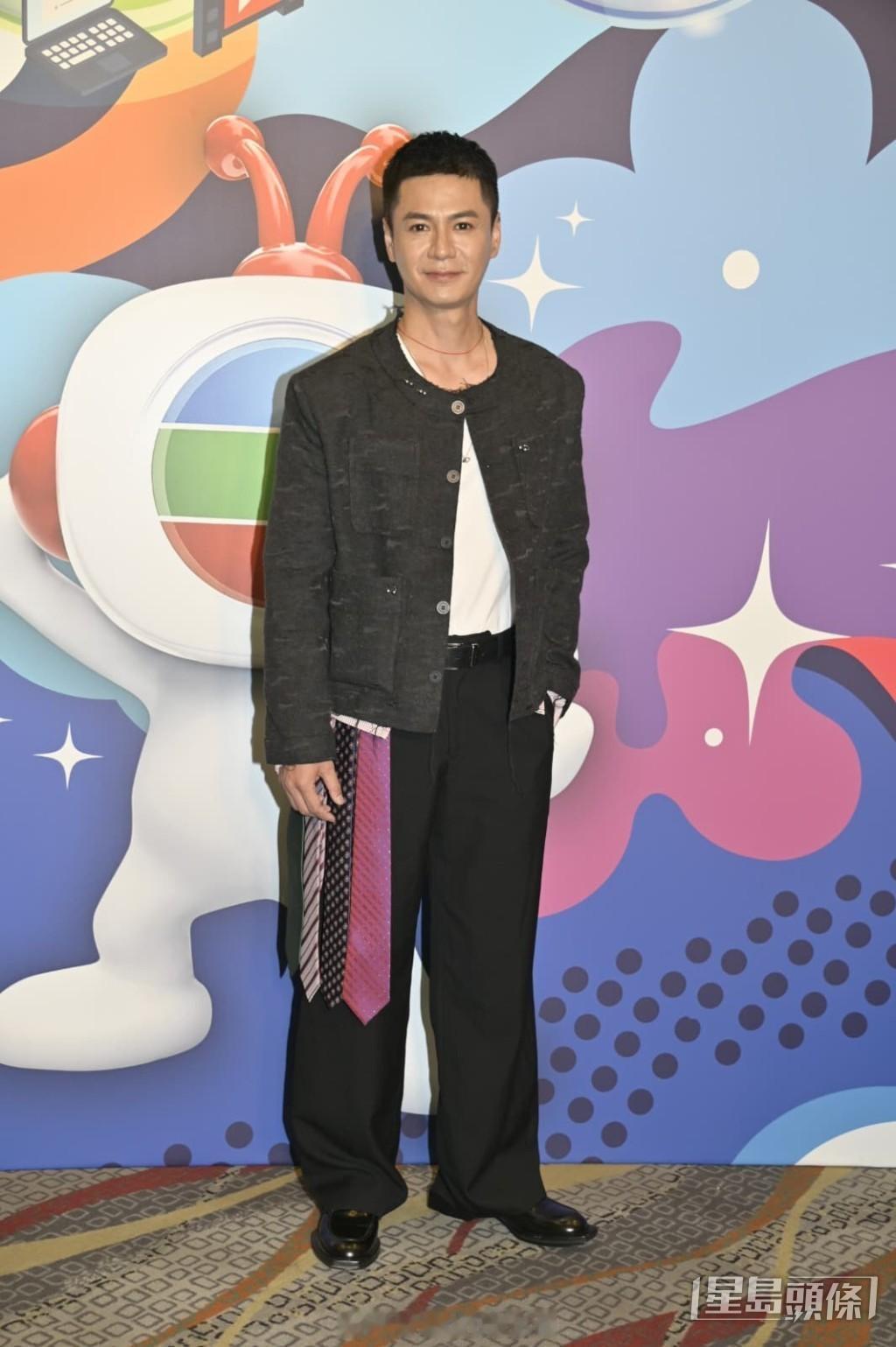 星岛：TVB2026年中节目巡礼小生花旦阵容重新洗牌张曦雯罗子溢获评剧后剧