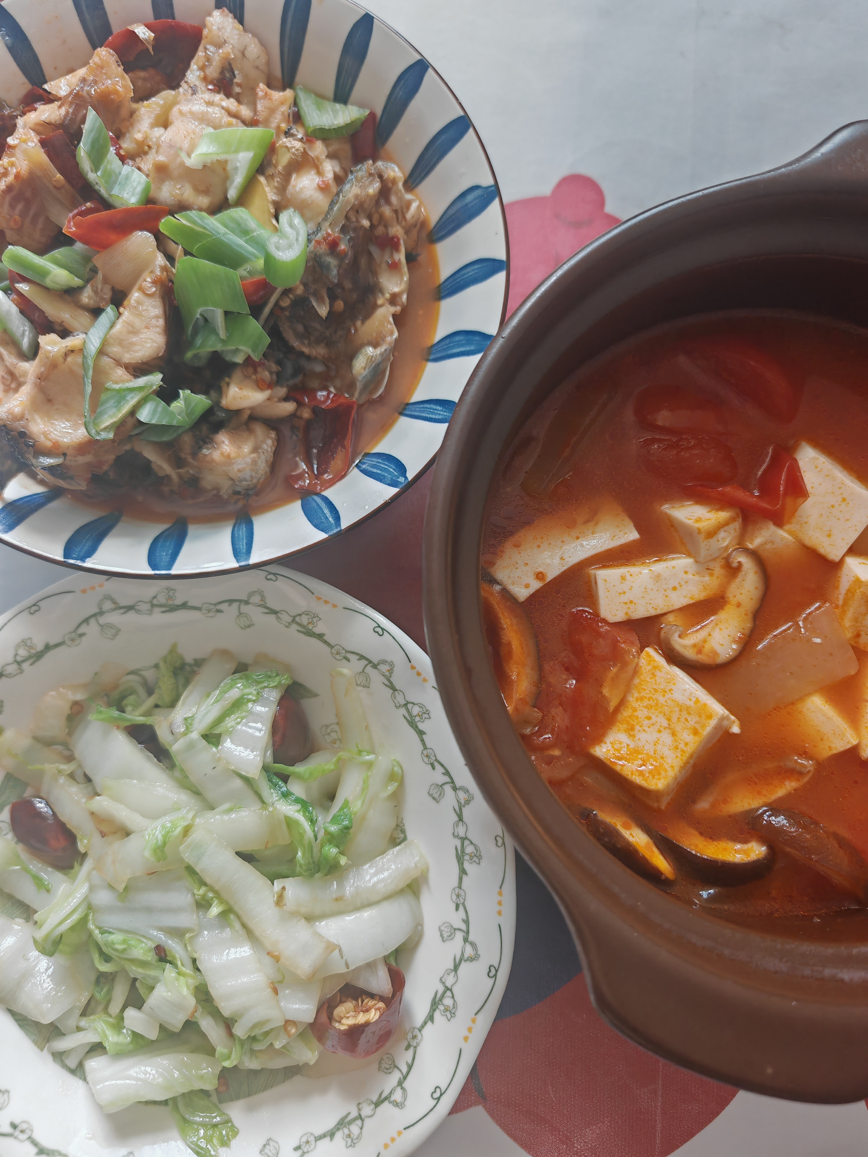 午餐吃鱼，你们吃啥