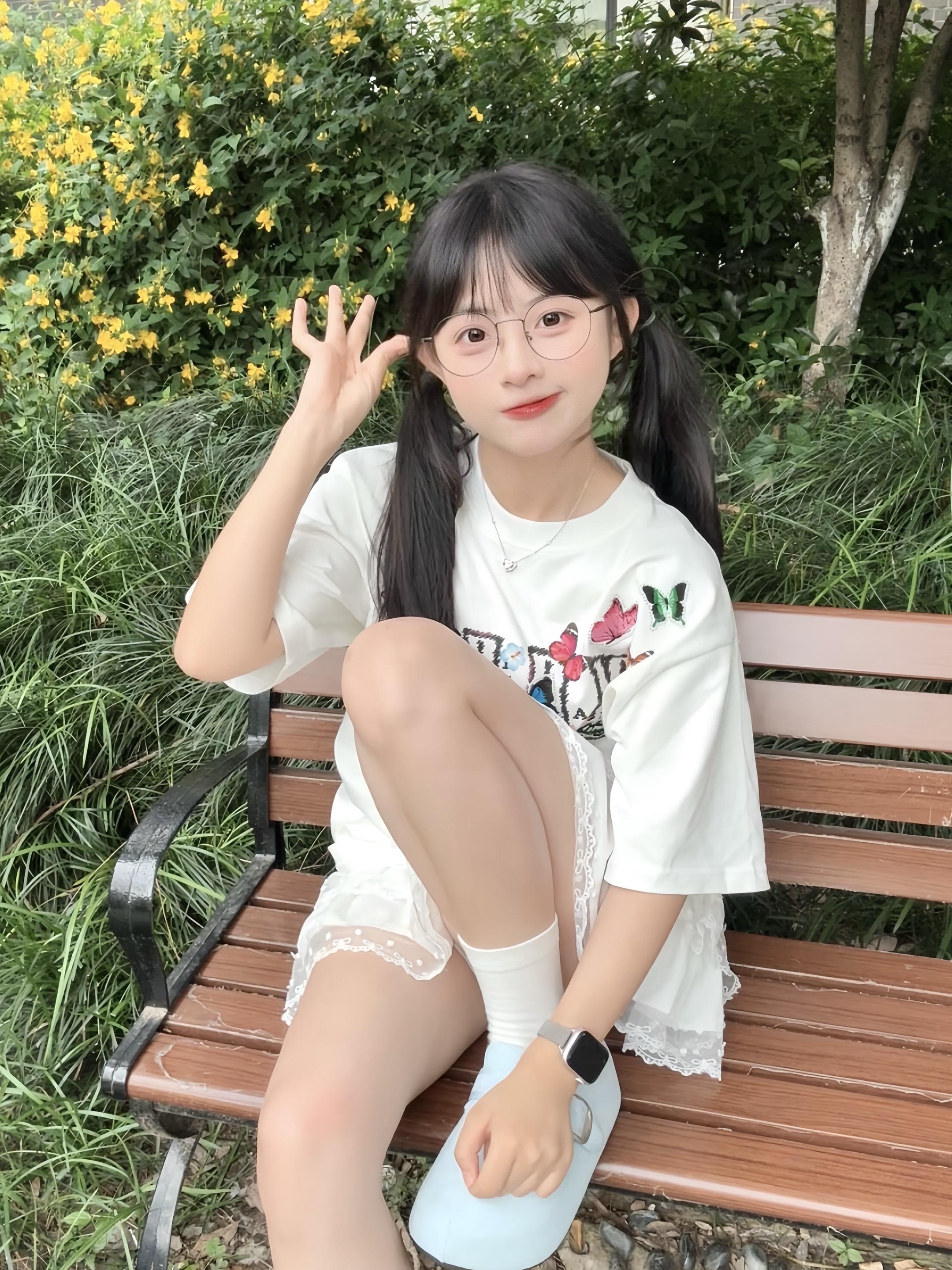 我不会再卖萌了1.没人把我的萌当回事2.把萌都卖给了没结果的人3.我的...