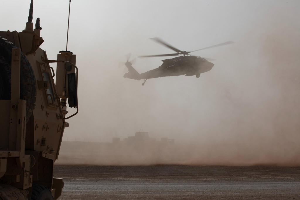 美军昨天交出鲁迈兰基地，四个基地全部还给叙利亚，1000名士兵十年后彻底撤走。很