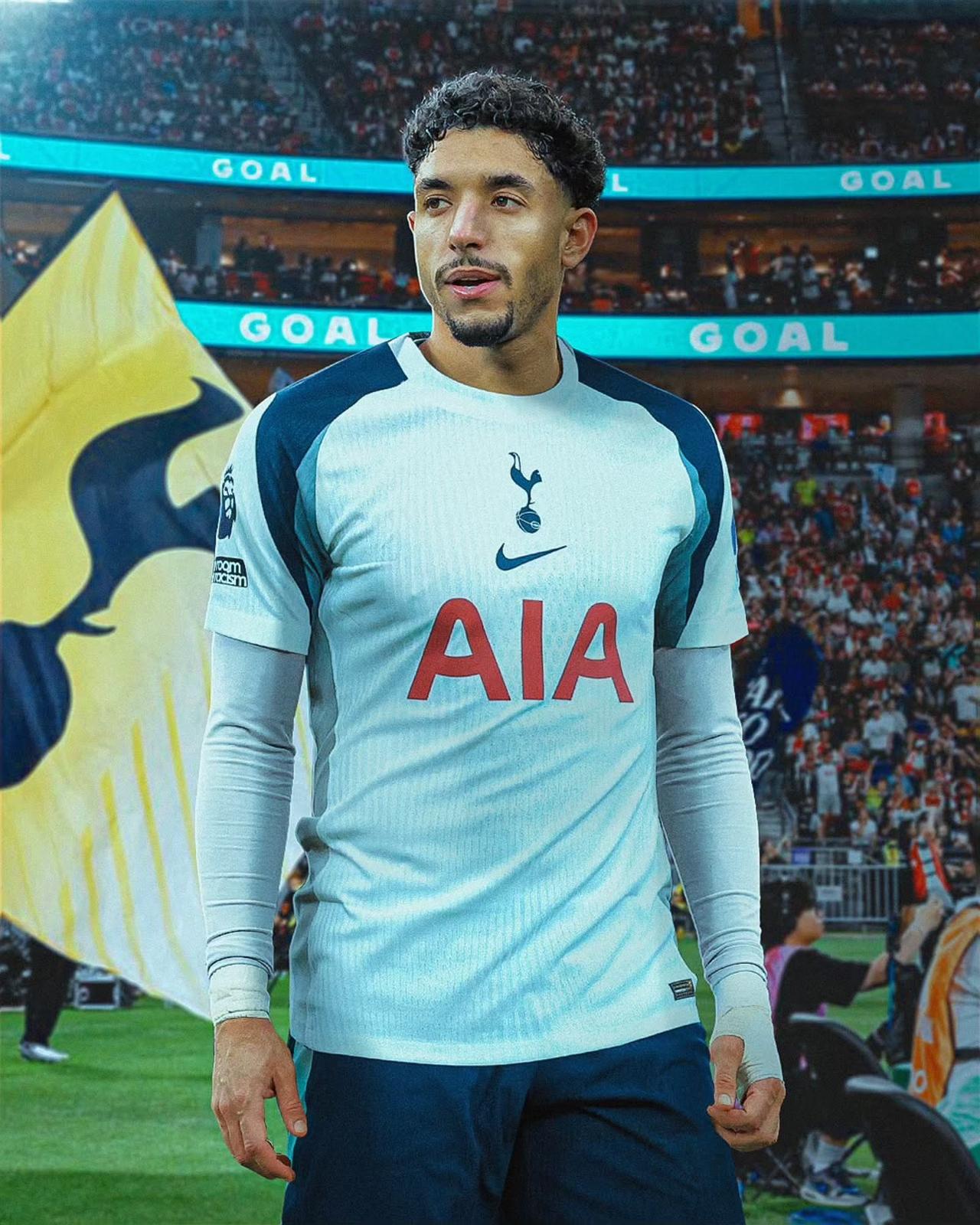 热刺继续尝试挖角曼城，看上马尔穆什。英国媒体报道，热刺尝试用租借加强制买断的方式