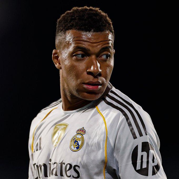 欧洲转会新闻汇总！★国家队优先！姆巴佩接受了法国医疗专家的检查，确认目前对其