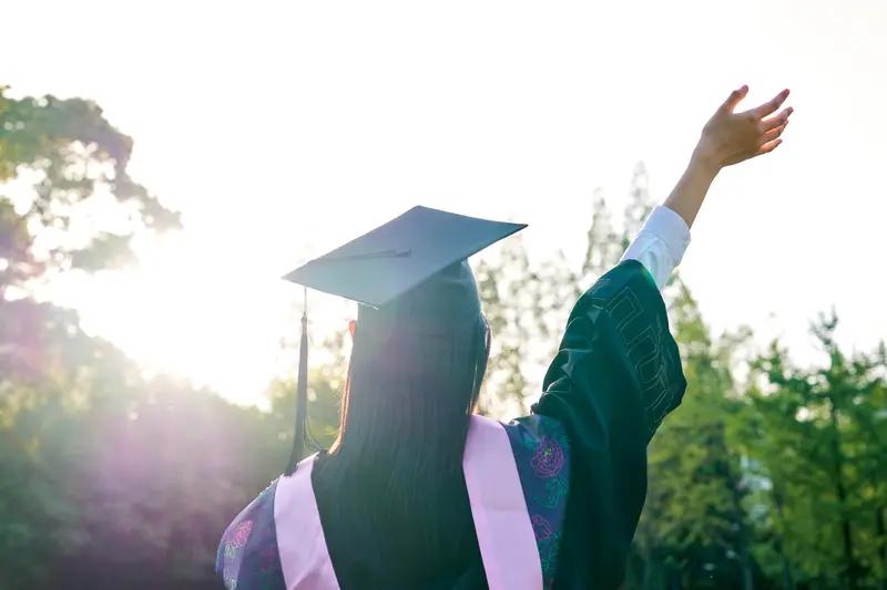 感觉现在一些县市引进人才，太没有诚意了。比方说转正定级后，硕士享受副科级工资待遇