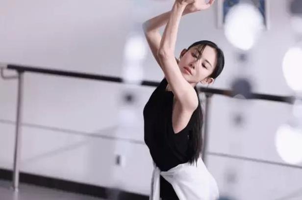 上海知名女演员：罹患乳腺癌，放化疗25次！最后一次治疗后，瞒着家人做了件事。#乳