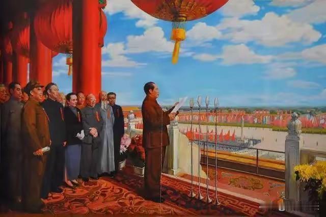 1953年董希文创作了经典油画《开国大典》。它一共修改过4次。第一次是1955年