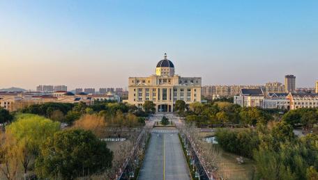 很多人把“省属一本”和那几所顶尖部属大学混为一谈了。今天我专门说说湖北省的这些省