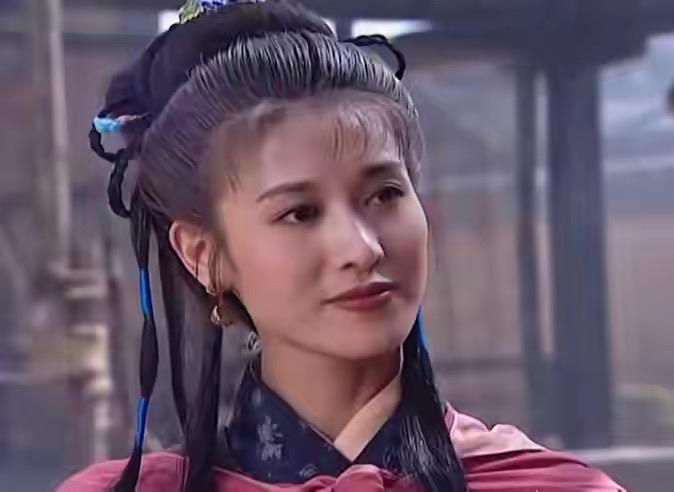 为什么《水浒传》中扈三娘被梁山团伙杀了全家，又被逼与王英结婚，还觉得宋江很仁义？