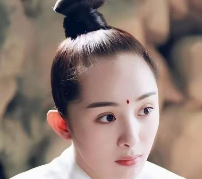 发际线高对颜值影响太大了​​​