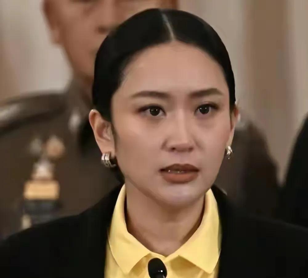 泰国这出戏你看明白了吗？佩通坦要复职？背后全是门道！泰国总理佩通坦因为“录音门