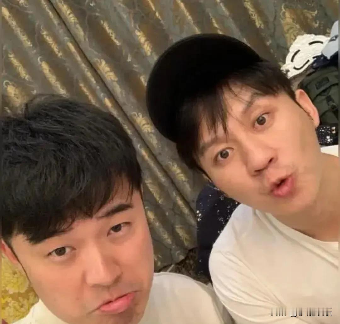 陈赫，直播间一句话变脸冲上热搜！5月9日，陈赫在直播时被满屏弹幕追问——“