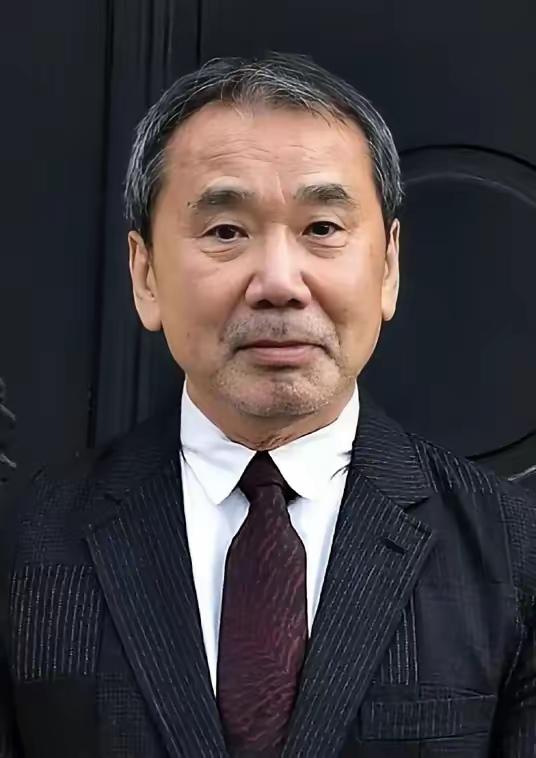 🌞日本作家村上春树曾说：“我父亲是侵华日军，我从不吃中国菜，因为我不配，我