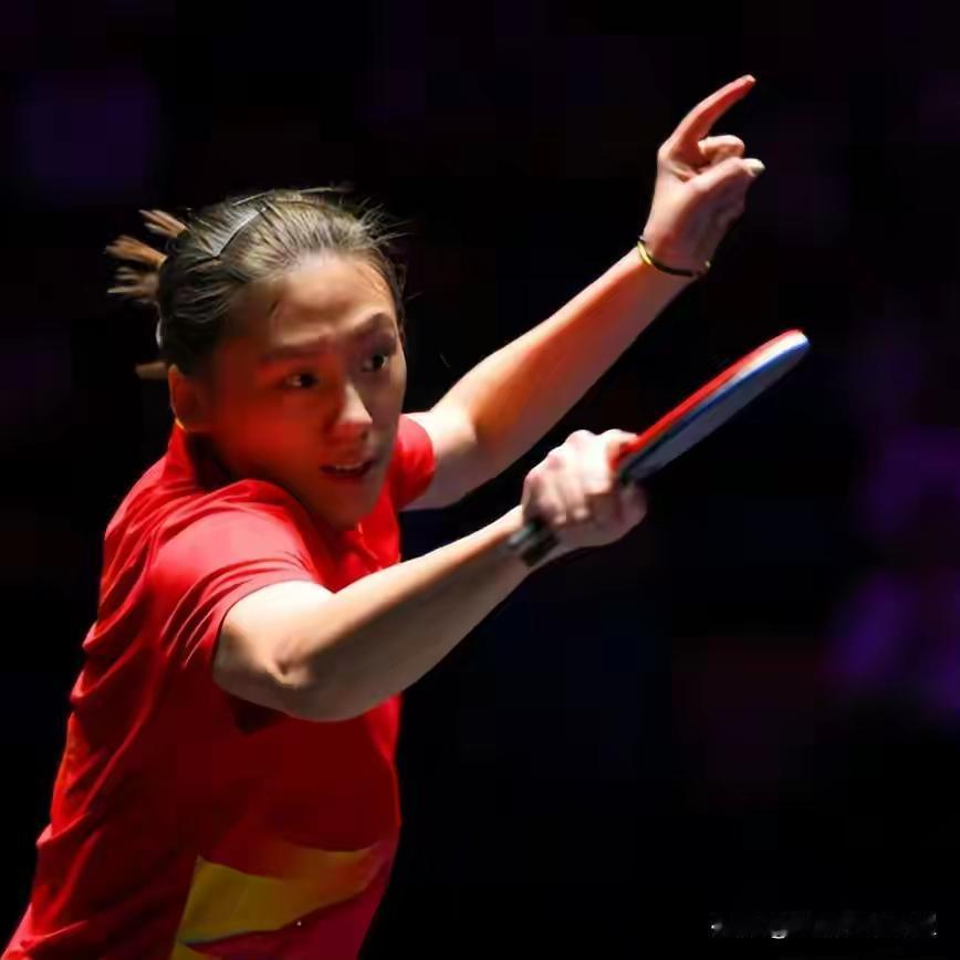 陈熠的身高不适宜打双打！陈熠在多哈球星挑战赛上分别兼任了混合双打和双打。结果战绩