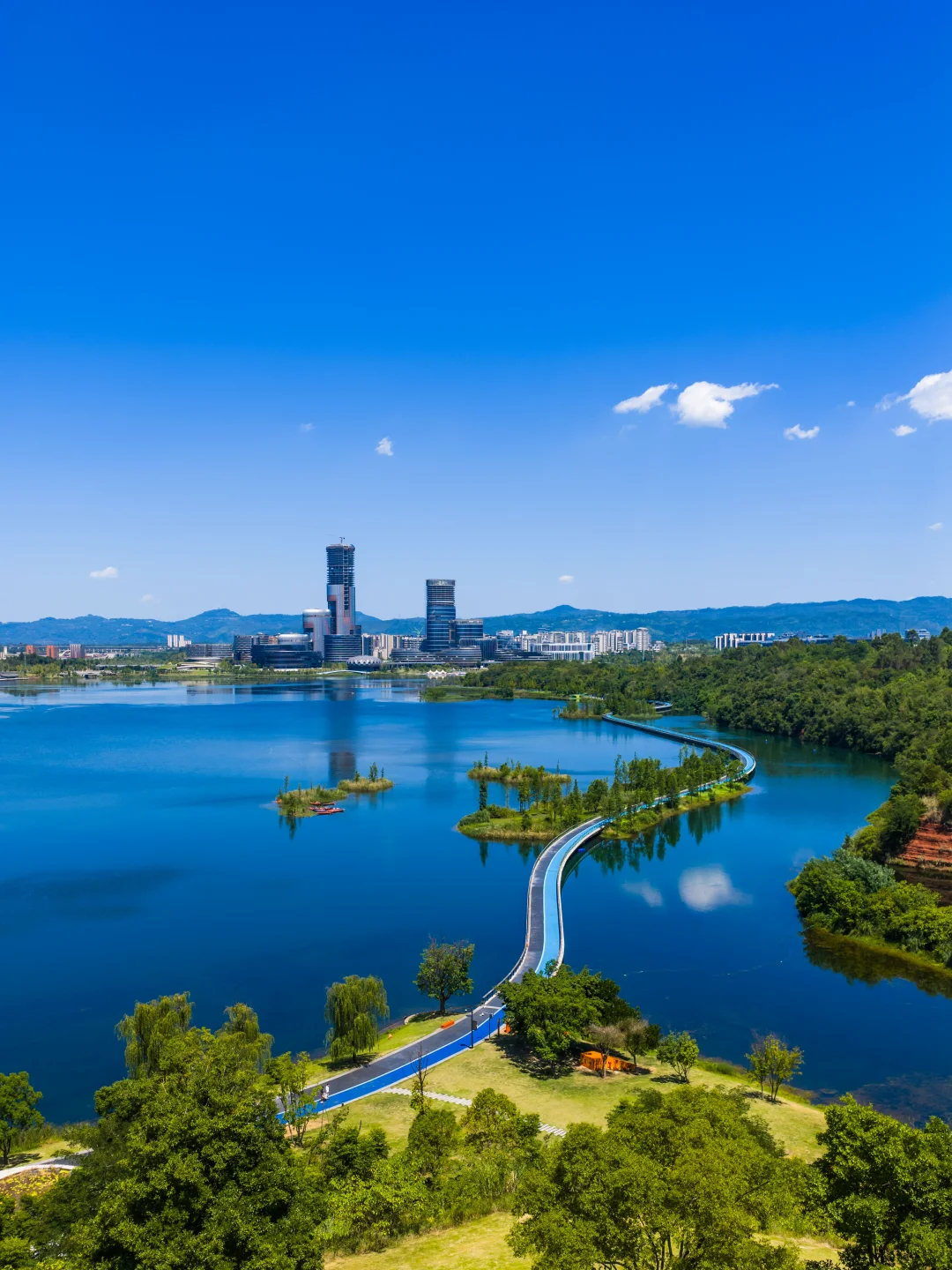 7月19实拍，成都人地铁直达的“海边”