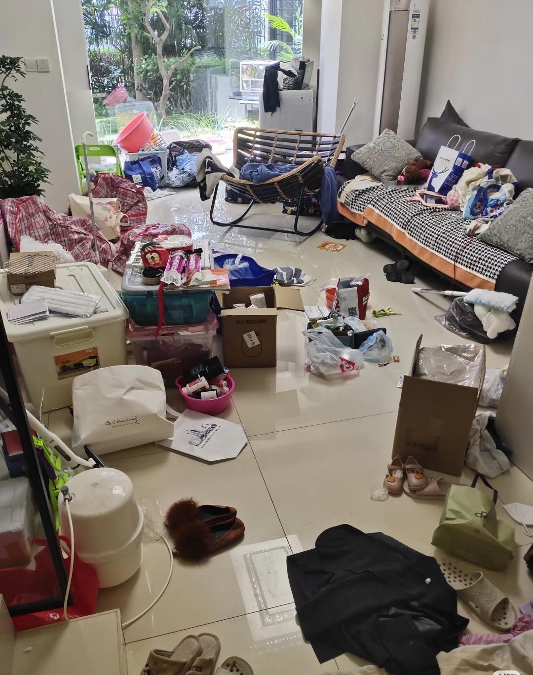 在城里给自己买了套小公寓准备养老，亲戚借住了3年，我想搬进去住时，亲戚却说房子已