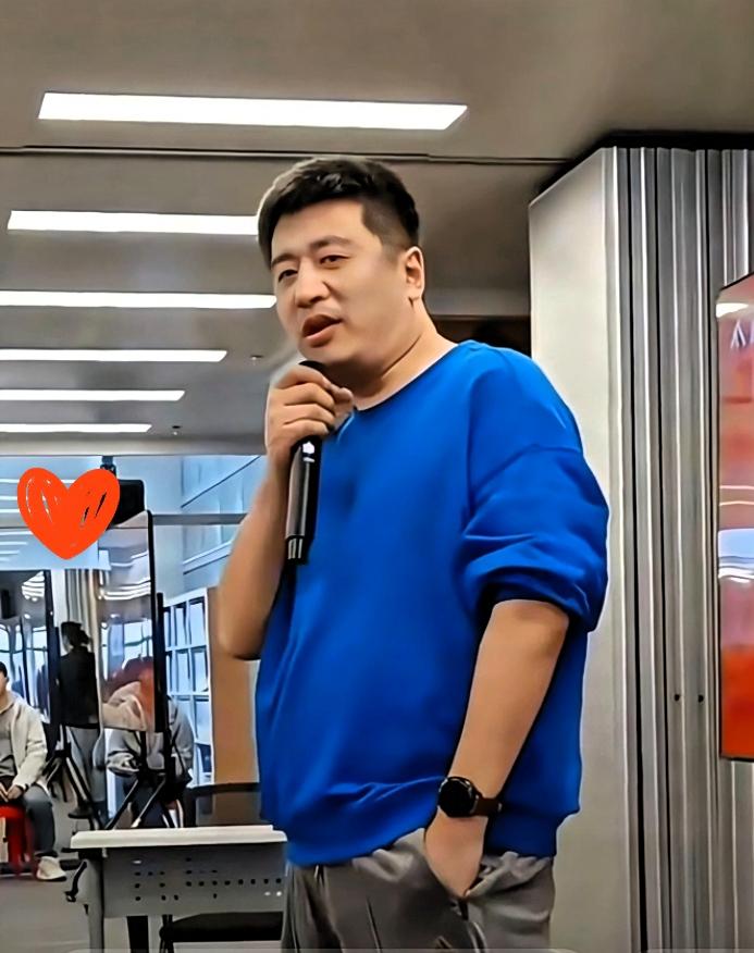 有个事，也不敢说了！明明~-今天听同事家属聊起职场见闻，心里挺有感触。他说