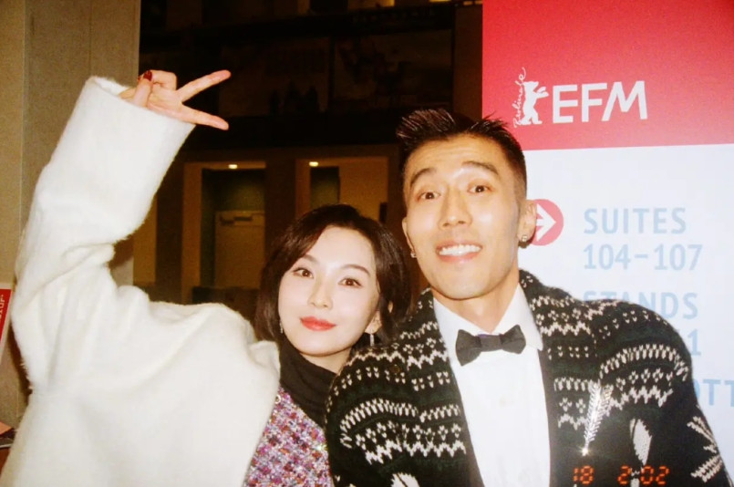 《四喜》意外火了两人，最不像医生的李景哲，最不像情人的丁虹。《四喜》这部剧起