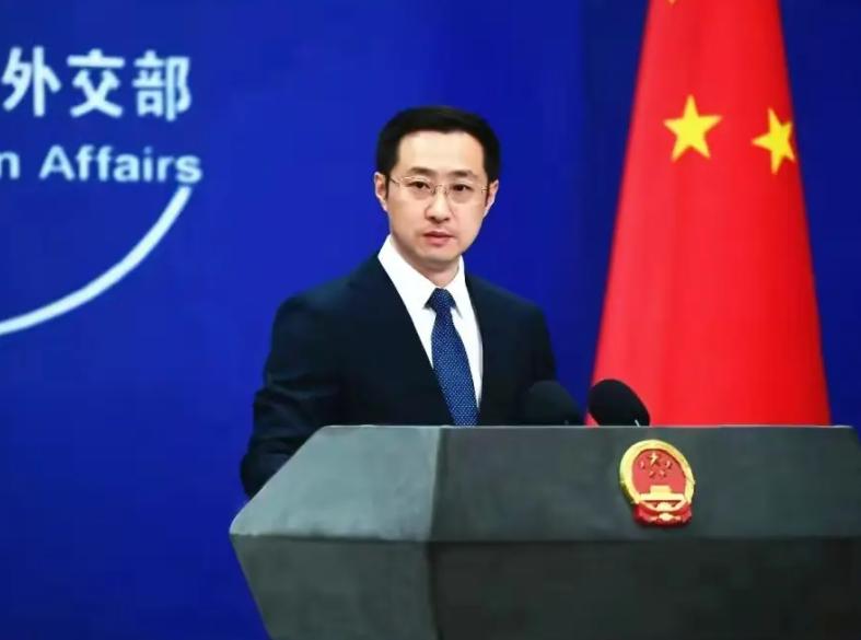 美国制裁中国的公司，中国人都是义愤填膺，非常恼恨美国的霸凌，然而，最近美国对中国