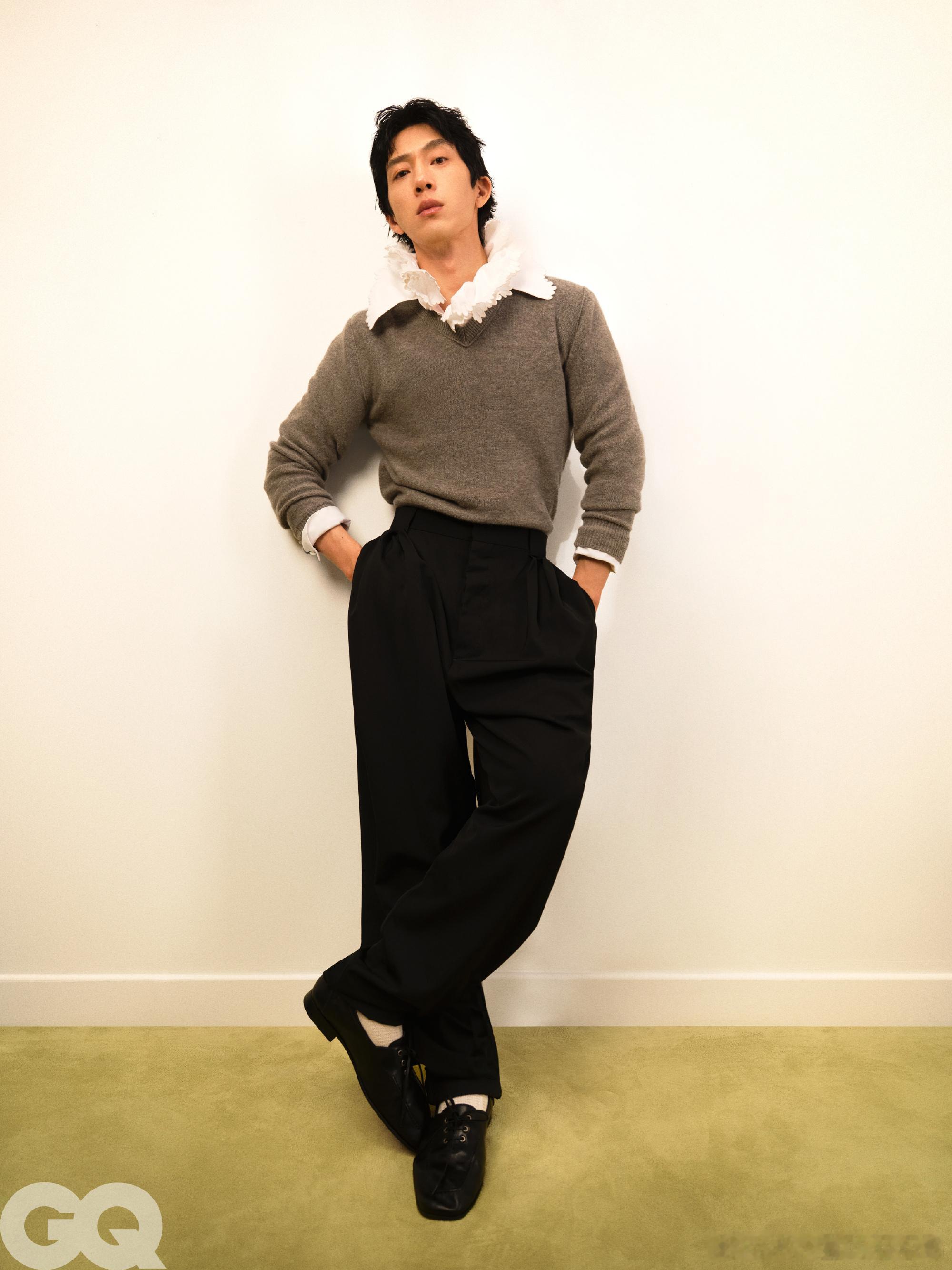 GQ井柏然栾念双封演员把角色当朋友一样送礼物，这件事本身就很动人。说明他是真的