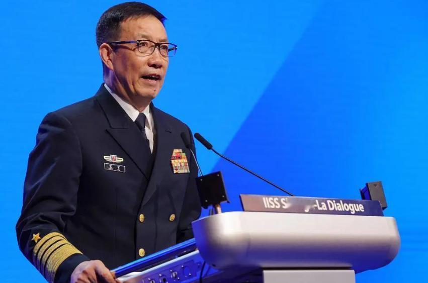 台湾省退役将领栗正杰说，根据日本媒体的推测，解放军将来若是发起解放台湾行动，如果