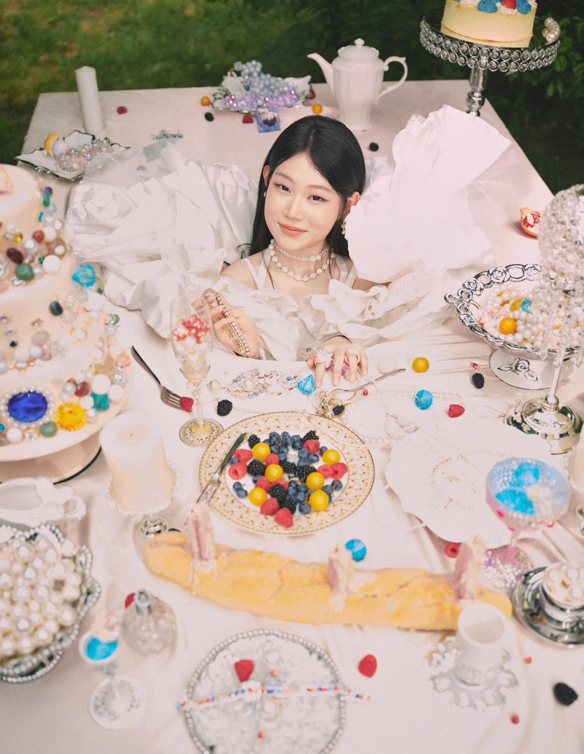 小沈阳女儿沈佳润凭借一首“美美桑内”打了个成功的翻身仗。一开始韩国solo出道时