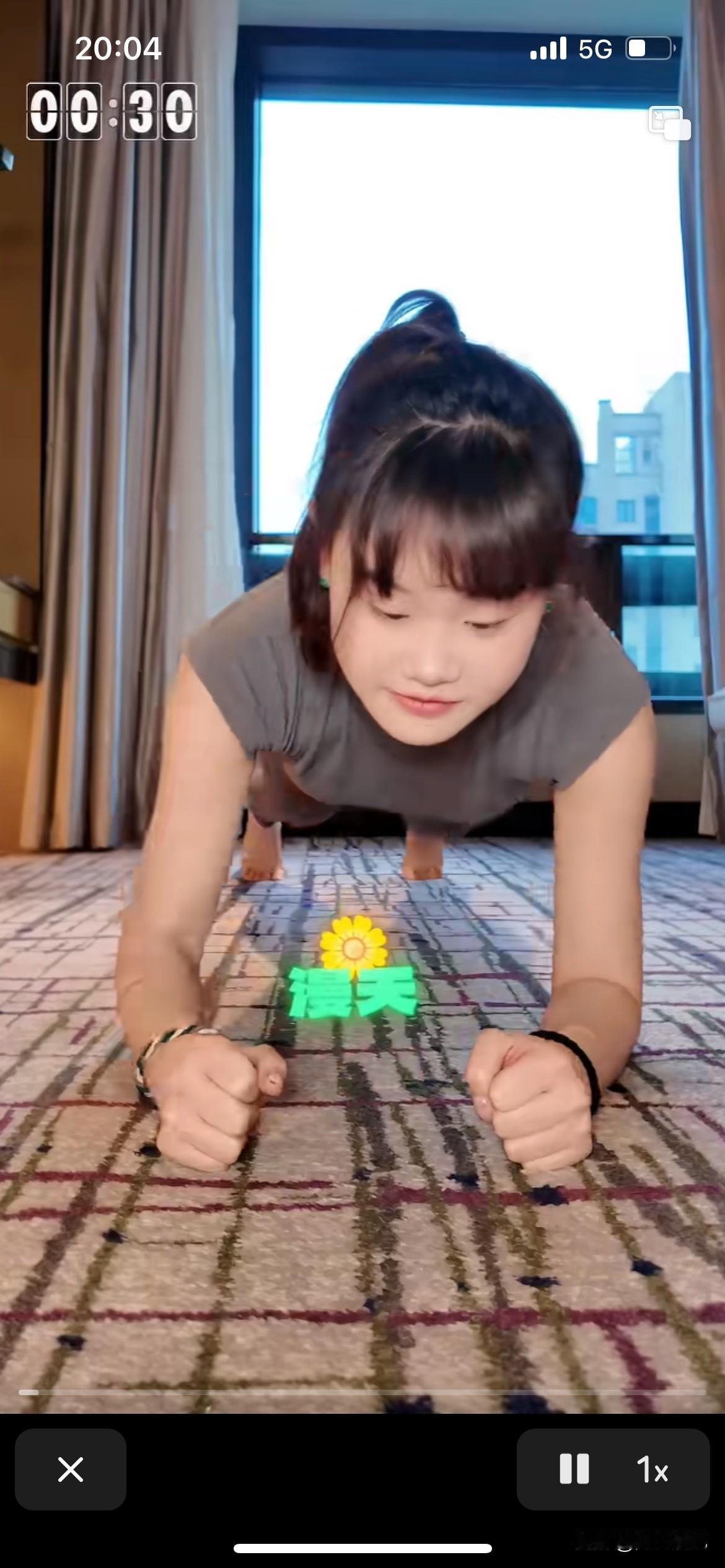 张家齐真不是网红的料，不管自己实力有多强，有多大的成就，退役后很努力的在直播但是