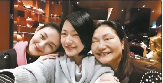 3月31日S妈深夜喊话离世的大s“宝贝珊为何还不回来！”撕开娱乐圈最痛伤疤。盘点