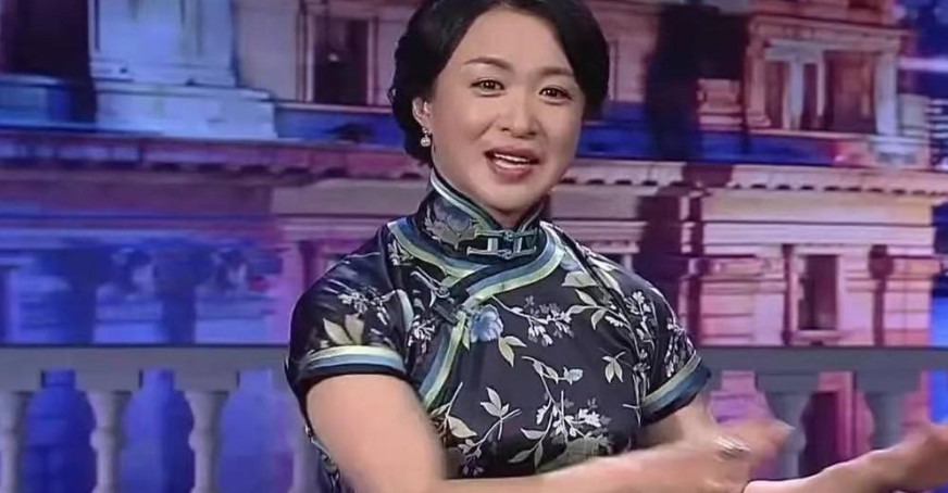 “小三洗白，你知道是谁嘛？”金星在《金星秀》中爆料说，娱乐圈有一个女明星，因为插
