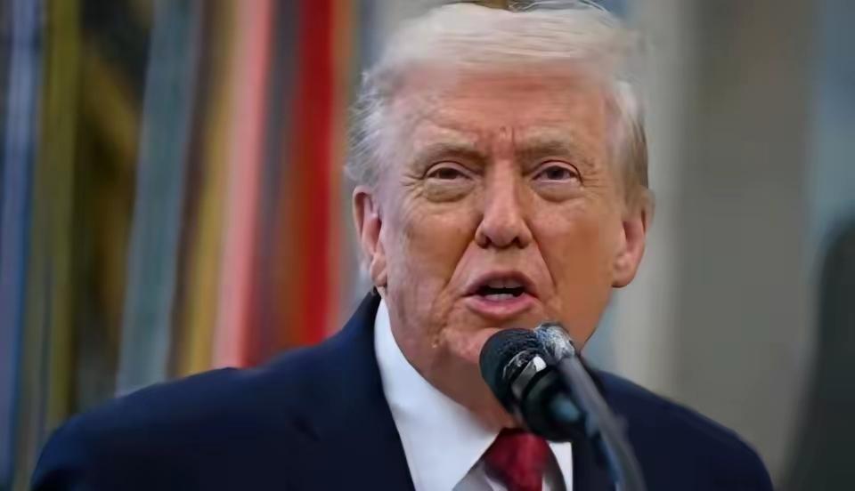 我国应该马上向全世界宣布：限期10天如果美国不归还原油，我国将采取同等措施”。