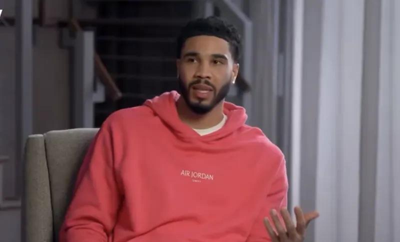 塔图姆：以我如今的成就，如果效力的是灰熊早就被立雕像了。估计，塔图姆在家呆久了