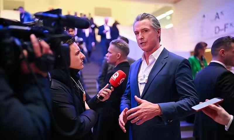 一国两个代表团参会！达沃斯论坛被美搅成一锅粥！今年的达沃斯论坛格外热闹，本