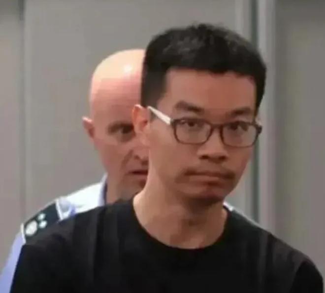 查内鬼，抓间谍，当务之急！7月3日，上海的科技人才徐泽伟，夫妻二人前往意大利旅