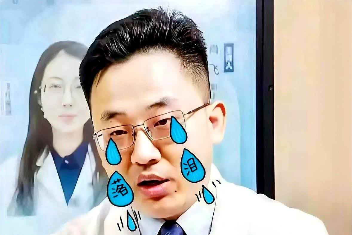 我严重怀疑肖先生现在最愁的，不是他和董女士被“大卫”查，也不是董女士还要不要他，