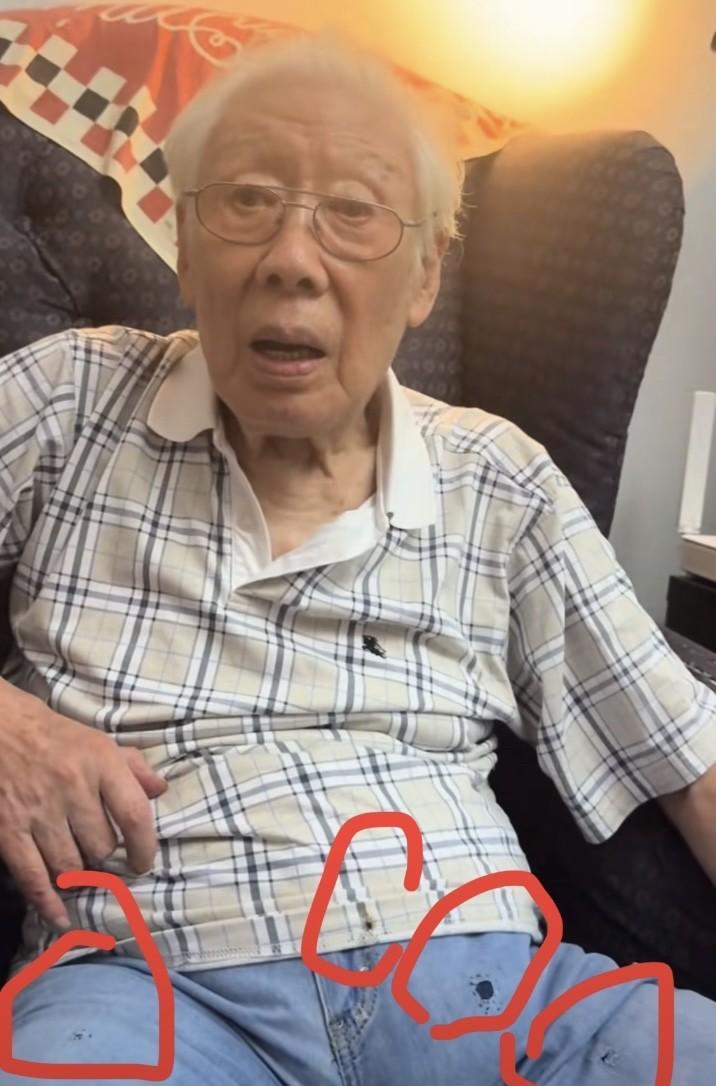 焦晃90岁的心愿曝光！谁看了能不催泪[哭哭]当了一辈子皇帝专业户，没想到焦晃的