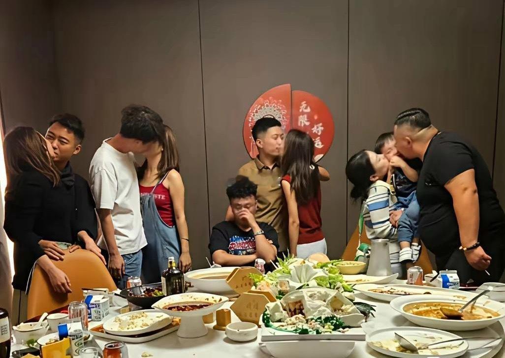 这样的聚会，以后再也不去了。