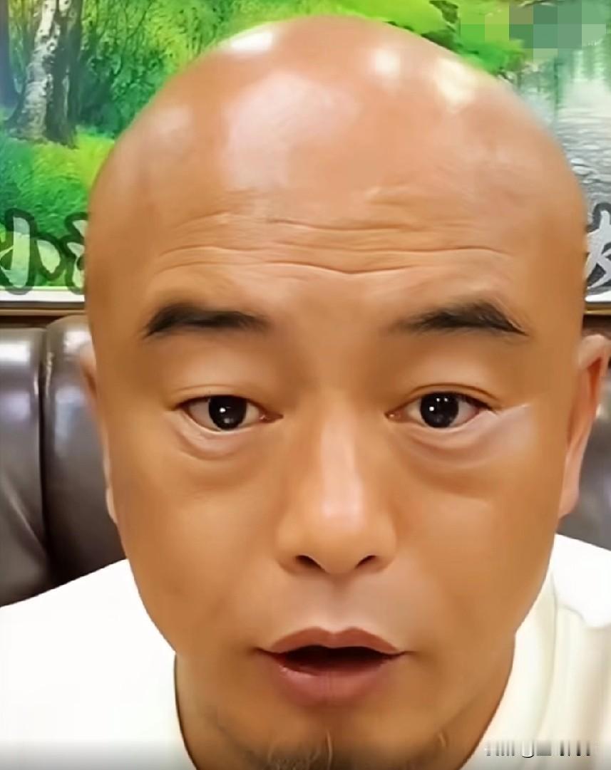 十年前的语音骡子比二驴的都火！是二丫上的大哥级人物，相当挣钱了，只是因为转这