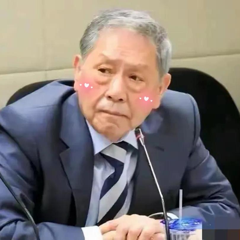 印度这个国家实在是太可怕了，我哥们刚从印度工作借调回来，昨天晚上他请我吃饭，他