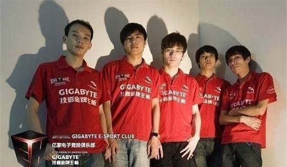 雕哥：哎，脑力王（820）当年让我跟他组队去Ehome，没答应好吧，要不然可能就