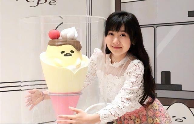 2011年，福原爱来中国想找个人陪练，刘国梁告诉她：“你去厨房挑吧。”福原爱委屈