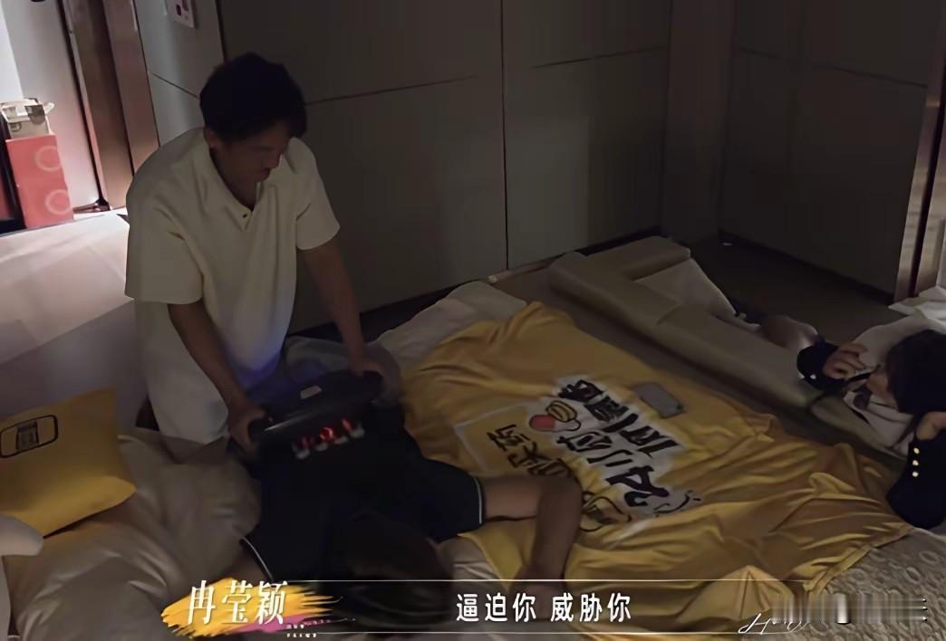 哈哈，邹市明有十张嘴也说不清了，冉莹颖在线“打假”“这不是真实的你”，连儿子都当
