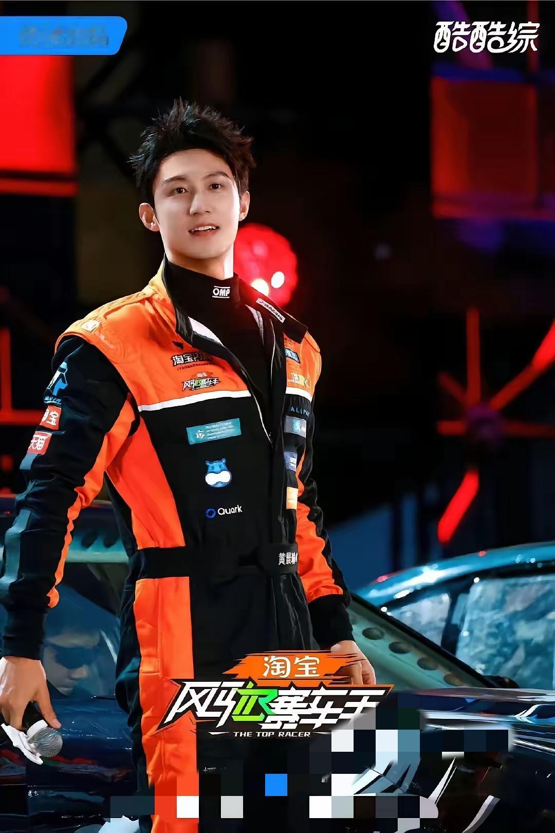 饿了么换工作服，冲锋衣爱好者：我没衣服穿了！谁能想到，饿了么换工装，最受伤