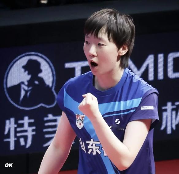 愈战愈勇！王曼昱完美拿下决赛完胜！10月11日，2026年WTT中国大满贯女