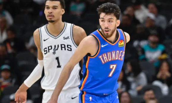 NBA常规赛，马刺98-119不敌雷霆。赛后马刺主帅米奇-约翰逊接受了记者采访