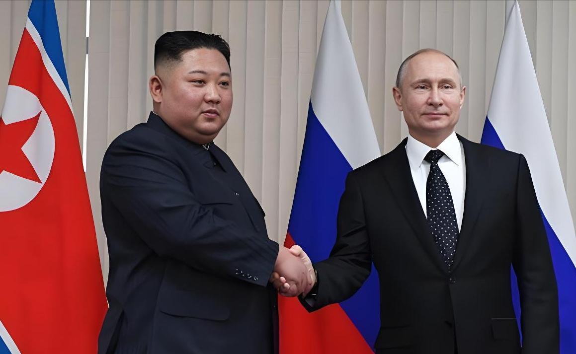 终于明白我国为啥一直没援助俄罗斯，看朝鲜如今处境就明白了，当时俄乌打的火热时，朝