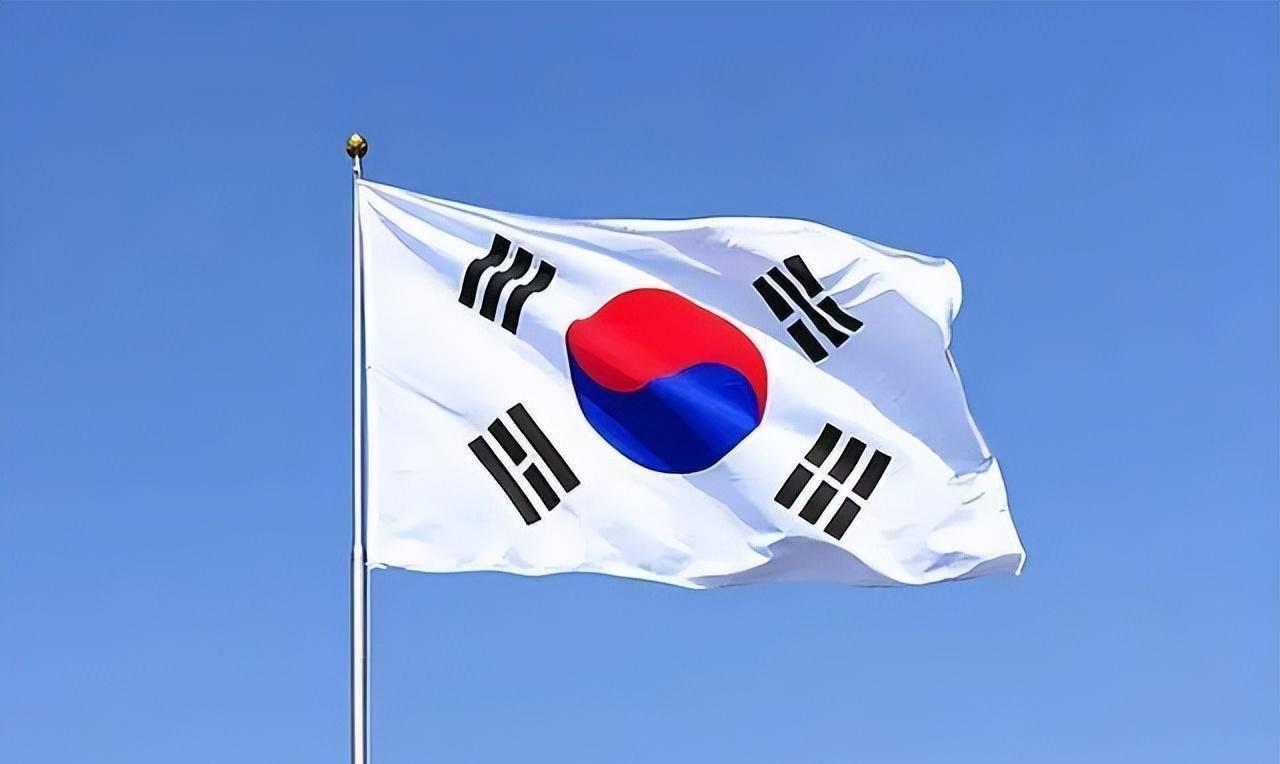 不干了！前总理宣布退选韩国总统候选人再起波澜据新华社、人民网等媒体报道，