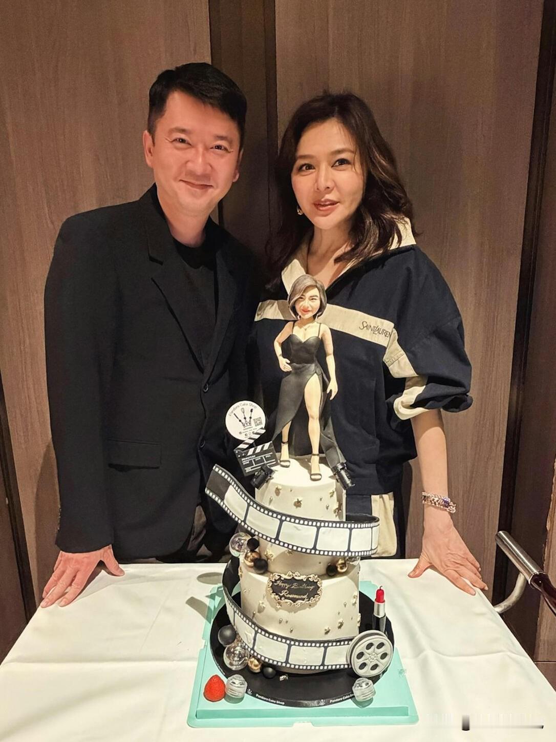 64岁关之琳提前庆生！亿万富豪弟弟设宴祝寿“大美人”关之琳快64岁啦～生日还没