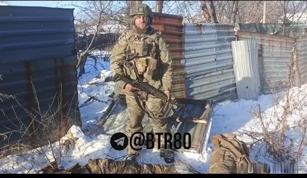 乌军特种小队插旗失败，全队被俄军歼灭！在米尔诺格勒郊区方向。乌军派了一队特种