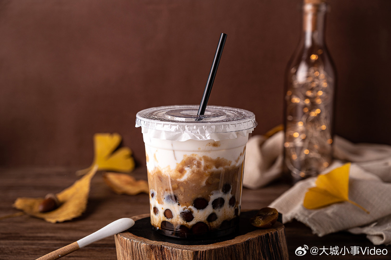 奶茶巨头集体“跨界”咖啡、烘焙、酒业，第二增长曲线争夺战打响