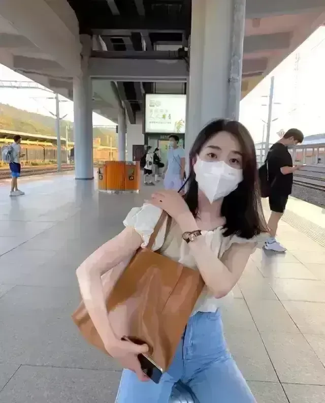 不借钱，不借钱，不借钱！哪怕<em>给我下跪</em>，也不再轻易借一分钱给任何人。2020