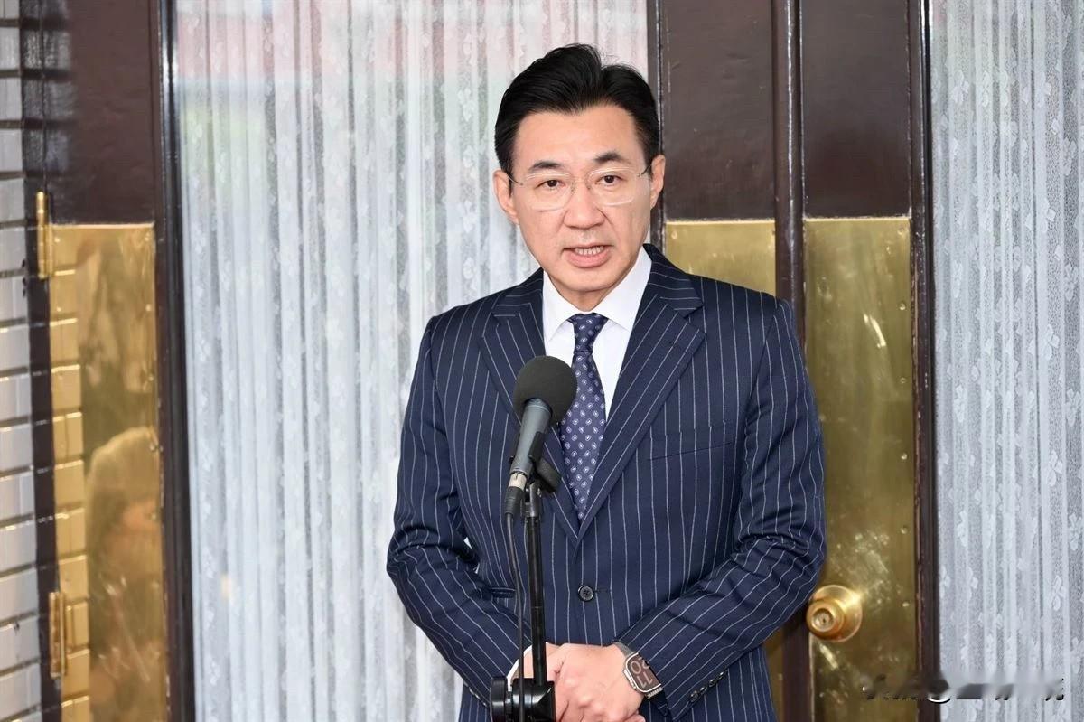 赵少康曝傅崐萁想当副院长但韩国瑜不肯　江启臣反应曝光针对韩国瑜炮轰傅崐萁，前