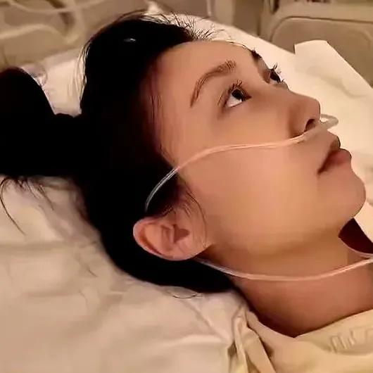 有句话不知道当不当讲，水均益的女儿水亦诗虽然家世很好，叔叔一大堆，还都是知名